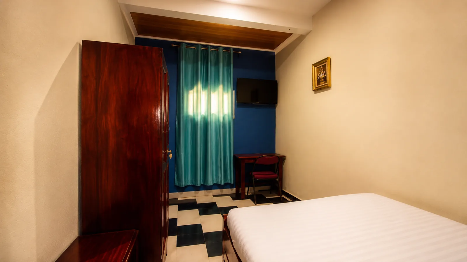 Standard room, Bafoussam